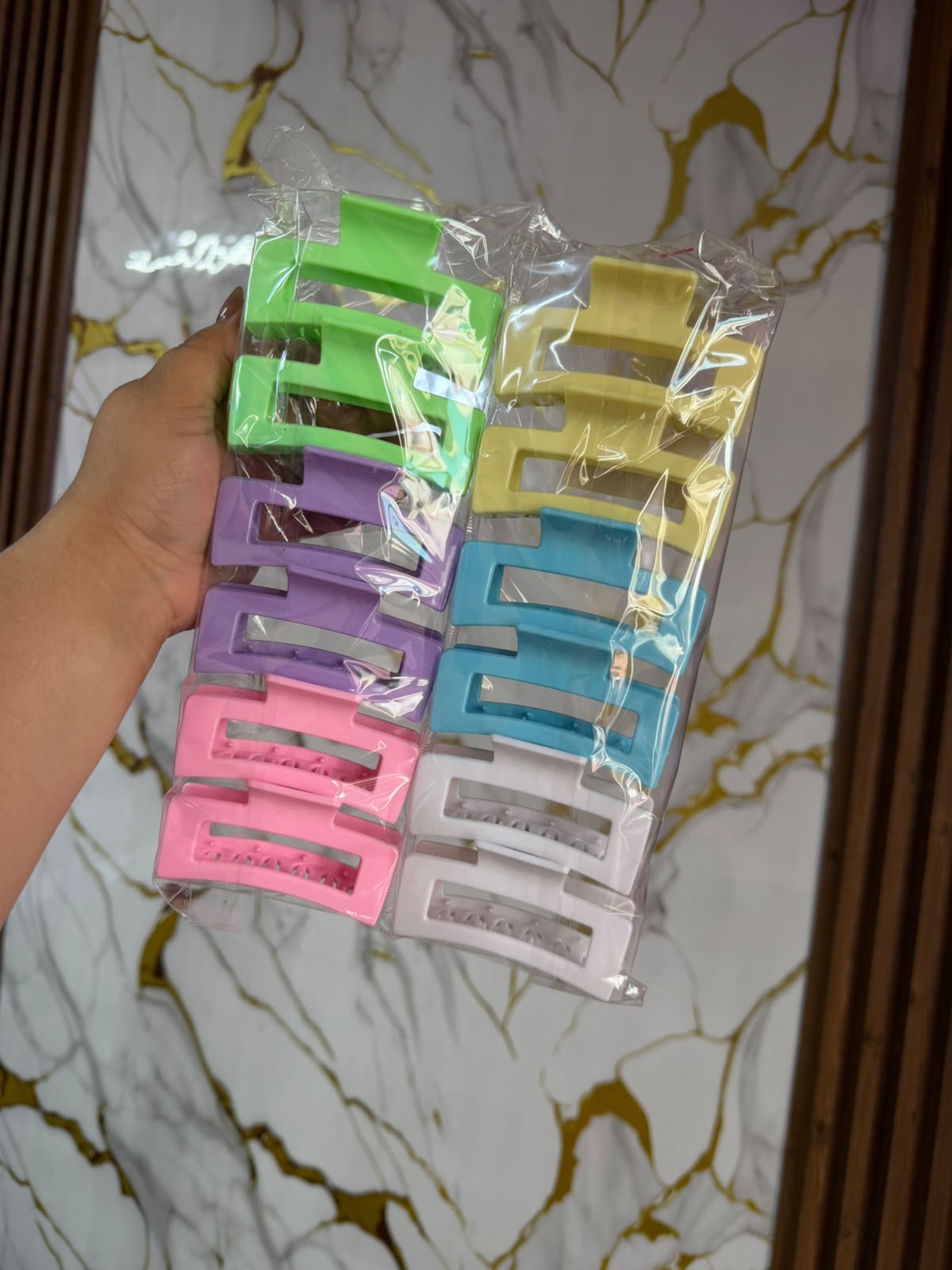 Pinza Cuadrada Pastel