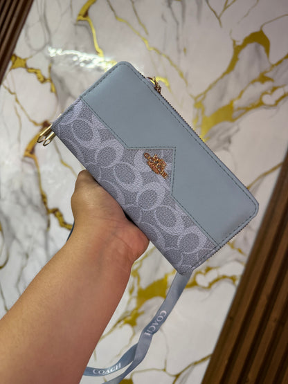 Cartera Coach