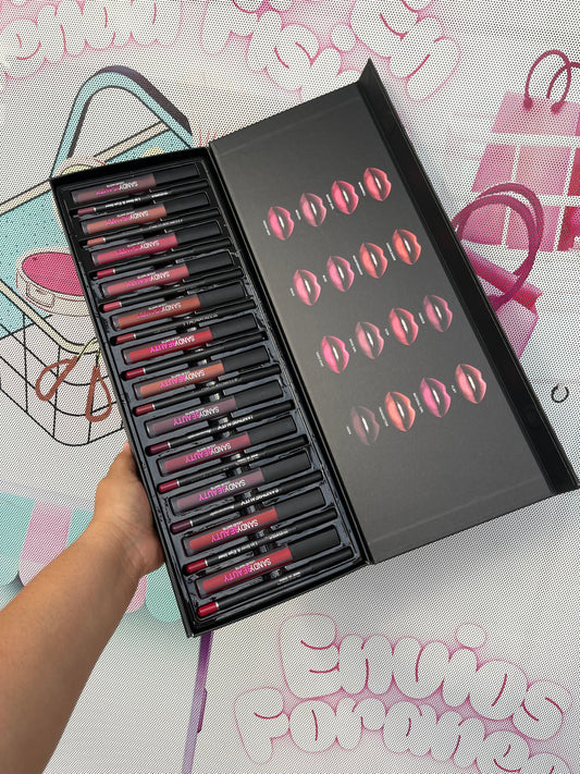 Set Labiales Con Delineador